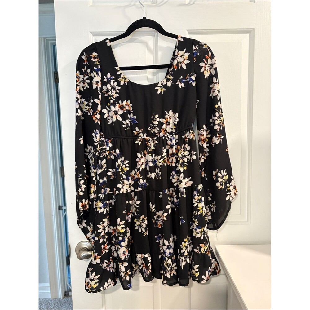 Socialite Black Floral Tiered Long-Sleeve Dress